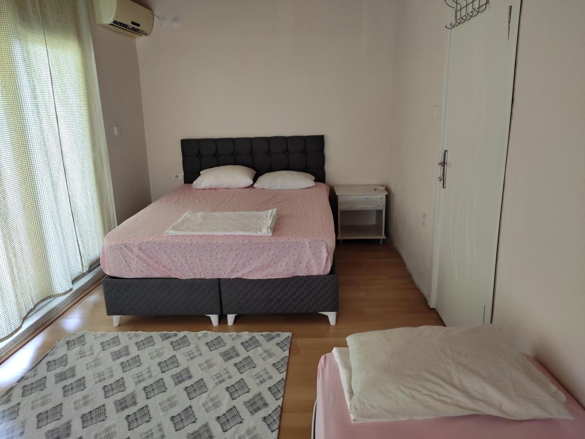 Garden Prizma Rooms&aparts Homestay