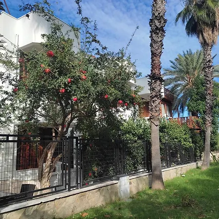 Garden Prizma Rooms&Aparts Kemer Room photo