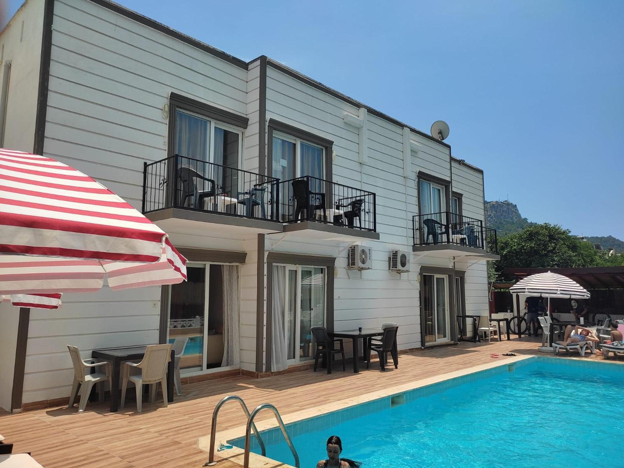 Garden Prizma Rooms&aparts * Kemer