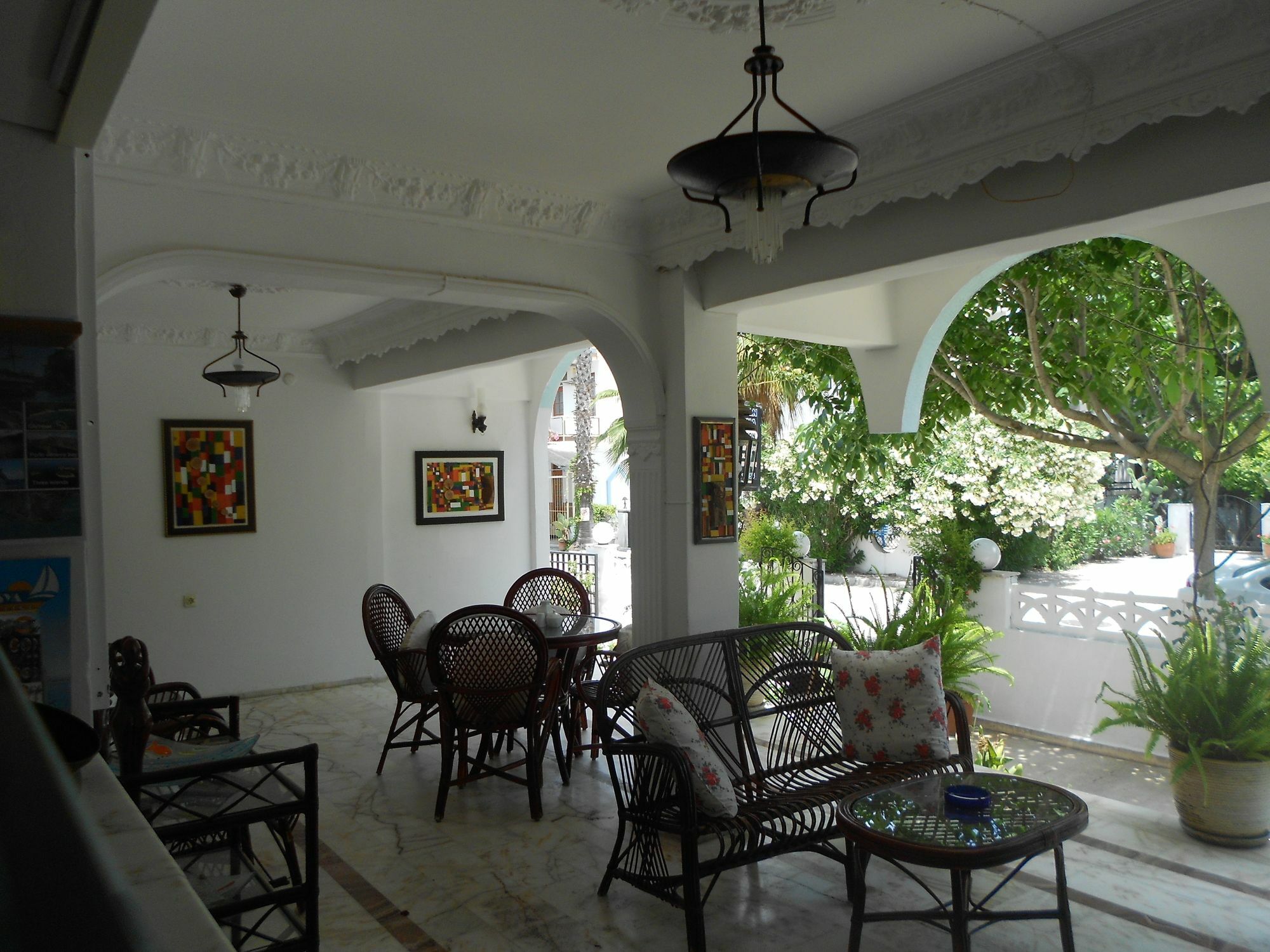 Garden Prizma Rooms&aparts Homestay